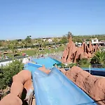 Tres Castles 3 شقة